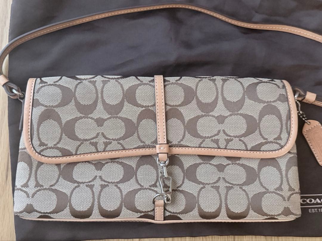 COACH シグニチャー　ショルダーバッグ