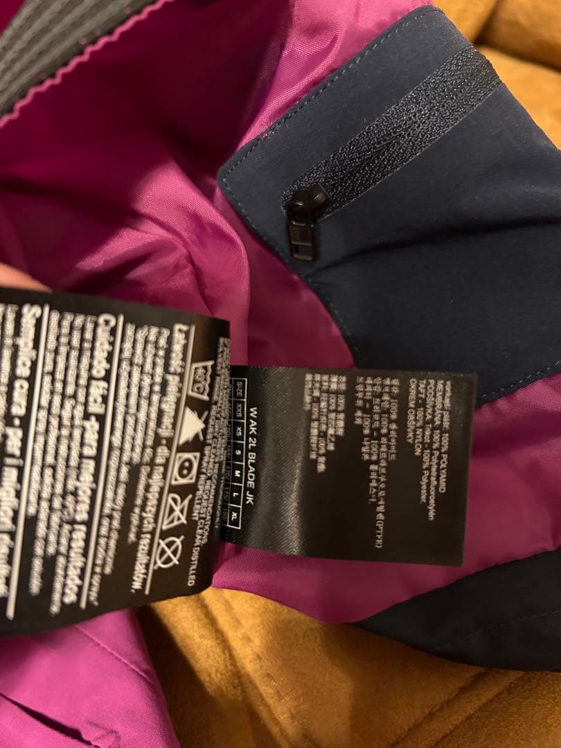 Burton ak スノーボードウェア　上下セット