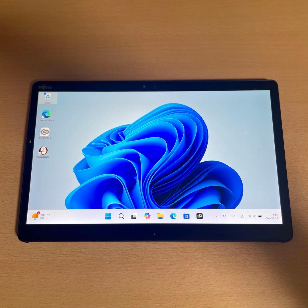 ◇富士通 ワコム i3 大画面13.3型 筆圧4,096段階 お絵描きタブレット