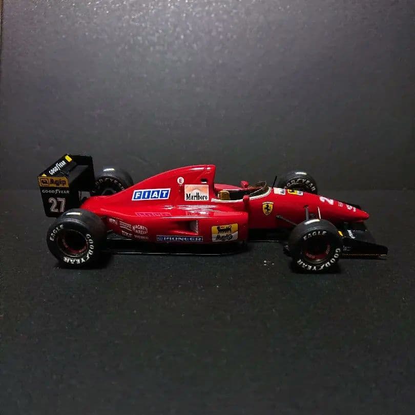 タメオ キット フェラーリ F92A 1/43 メタルミニカー塗装完成品