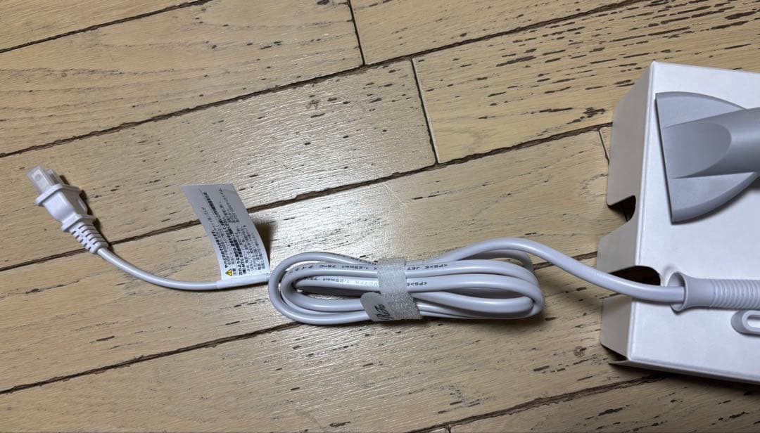 ⭐︎セール⭐︎新品ReFa ヘアドライヤー ホワイト