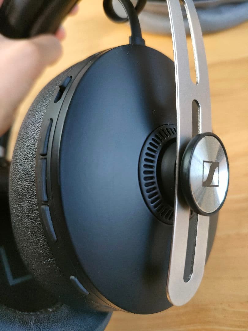 Sennheiser MOMENTAM 3 ノイキャン ワイヤレスヘッドホン