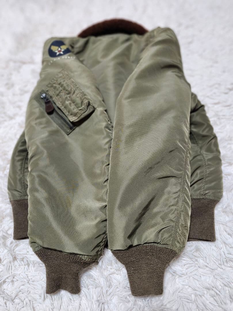 【良品・希少】バズリクソンズ　B-15C 　ボア　M13507 M品番　オリーブ