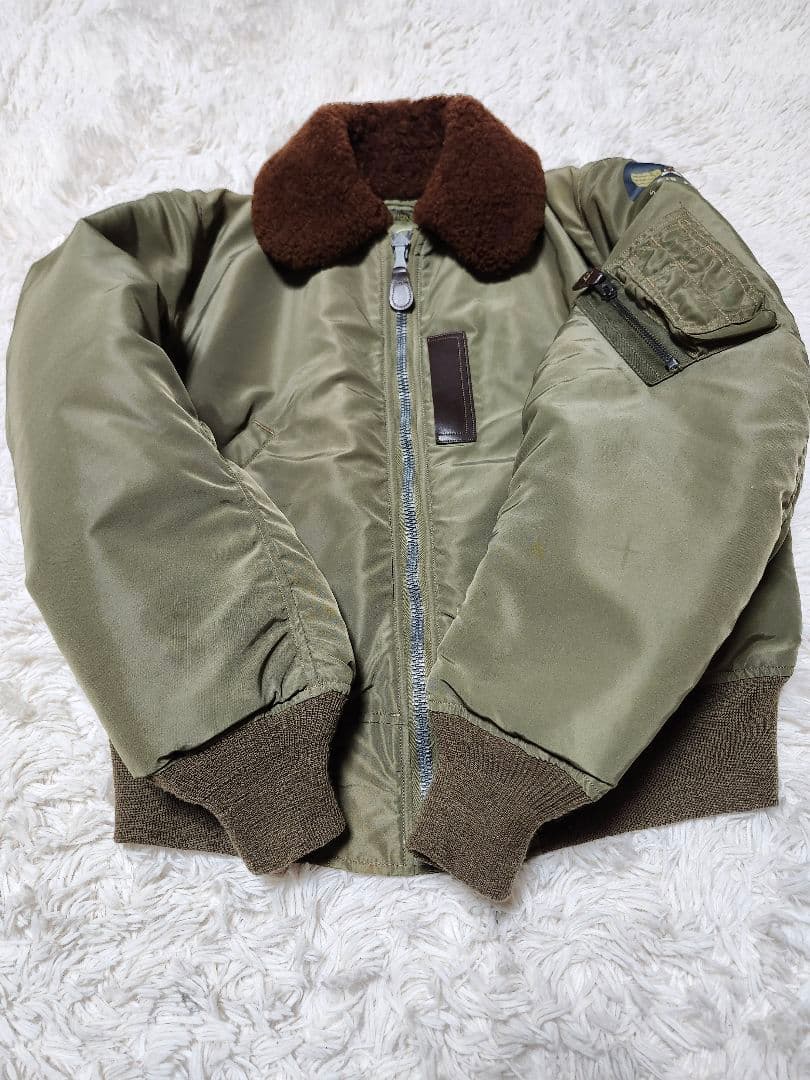 【良品・希少】バズリクソンズ　B-15C 　ボア　M13507 M品番　オリーブ