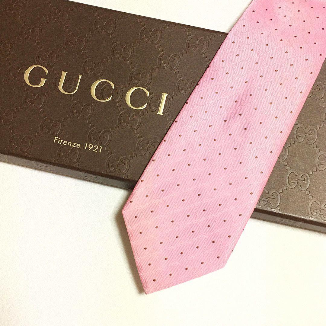 未使用級 グッチ GUCCI ネクタイ シルク100% ピンク ドット