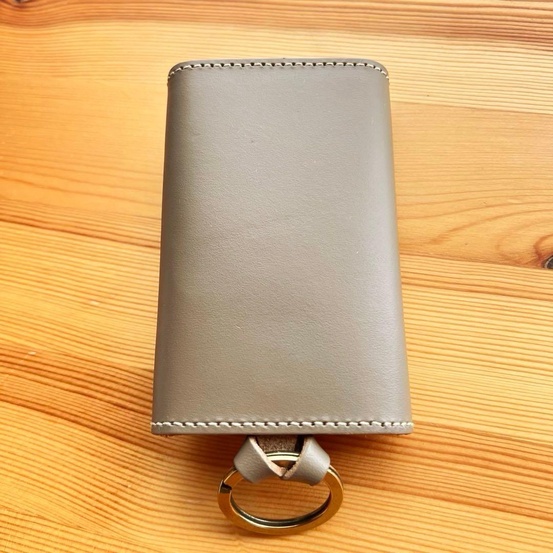 新品 IL BISONTE キーケース ベージュ 2024春夏