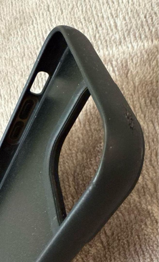 ゲキオチ★美品★PRADA ブラック iPhone14Pro 用ケース