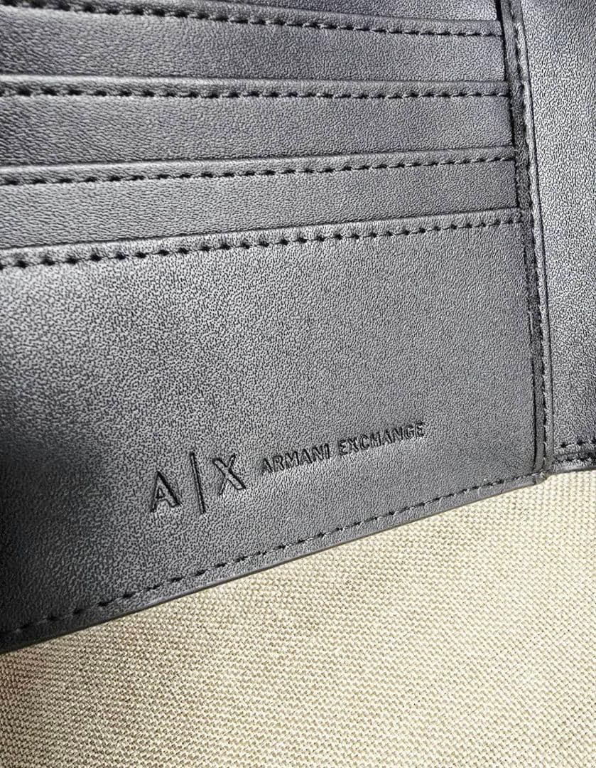 タイムセール！お買い得【新品未使用】二つ折り財布　アルマーニエクスチェンジ