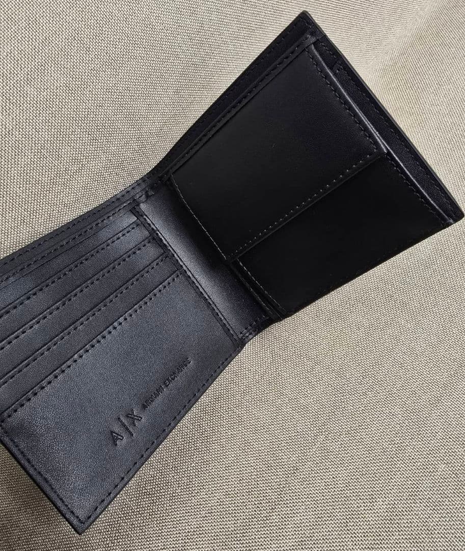 タイムセール！お買い得【新品未使用】二つ折り財布　アルマーニエクスチェンジ
