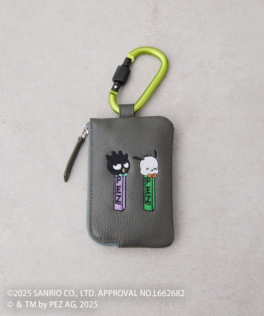 【はぴだんぶい×PEZ(ペッツ) ×ear】本革/カラビナ付きパス＆キーケース
