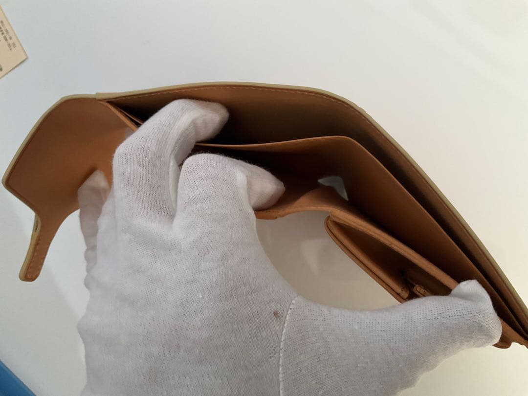 ブレイリオ(Brelio) 二つ折り財布 レッド