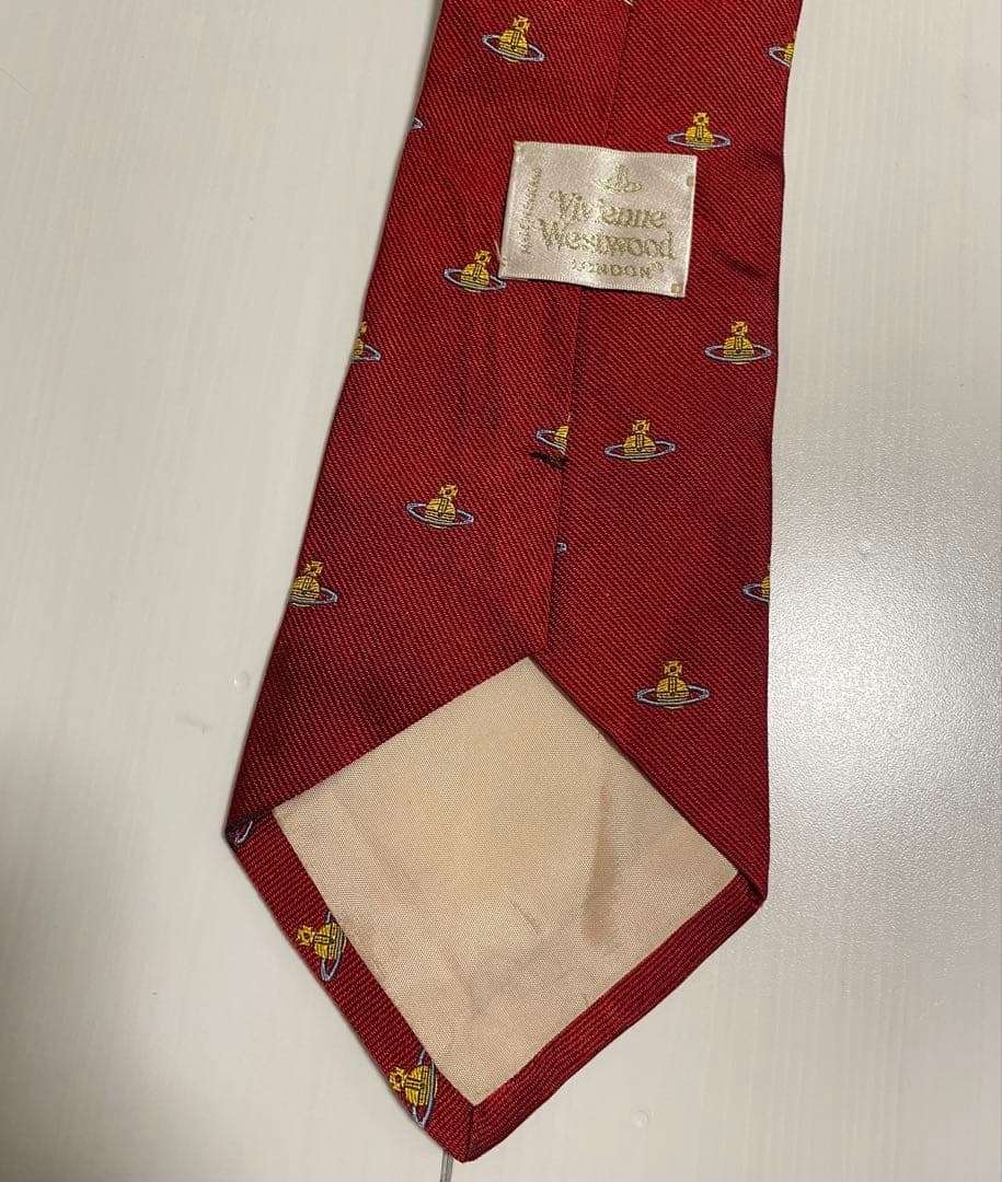 Vivienne Westwood シルク素材　レッド オーブ ネクタイ