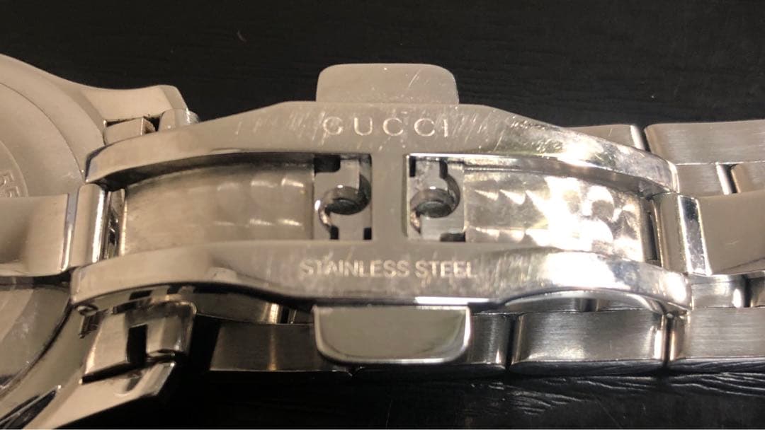 GUCCI 稼動品5500M メンズ腕時計 ブラック文字盤 電池交換済み