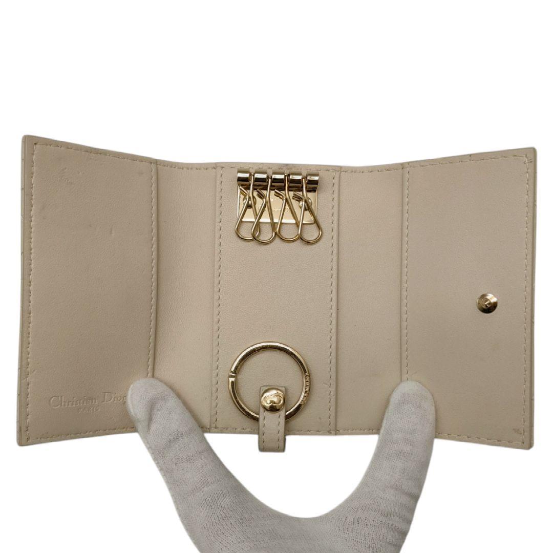 ディオール　キーケース　キーリング　カナージュ　アイボリー　ディオールチャーム