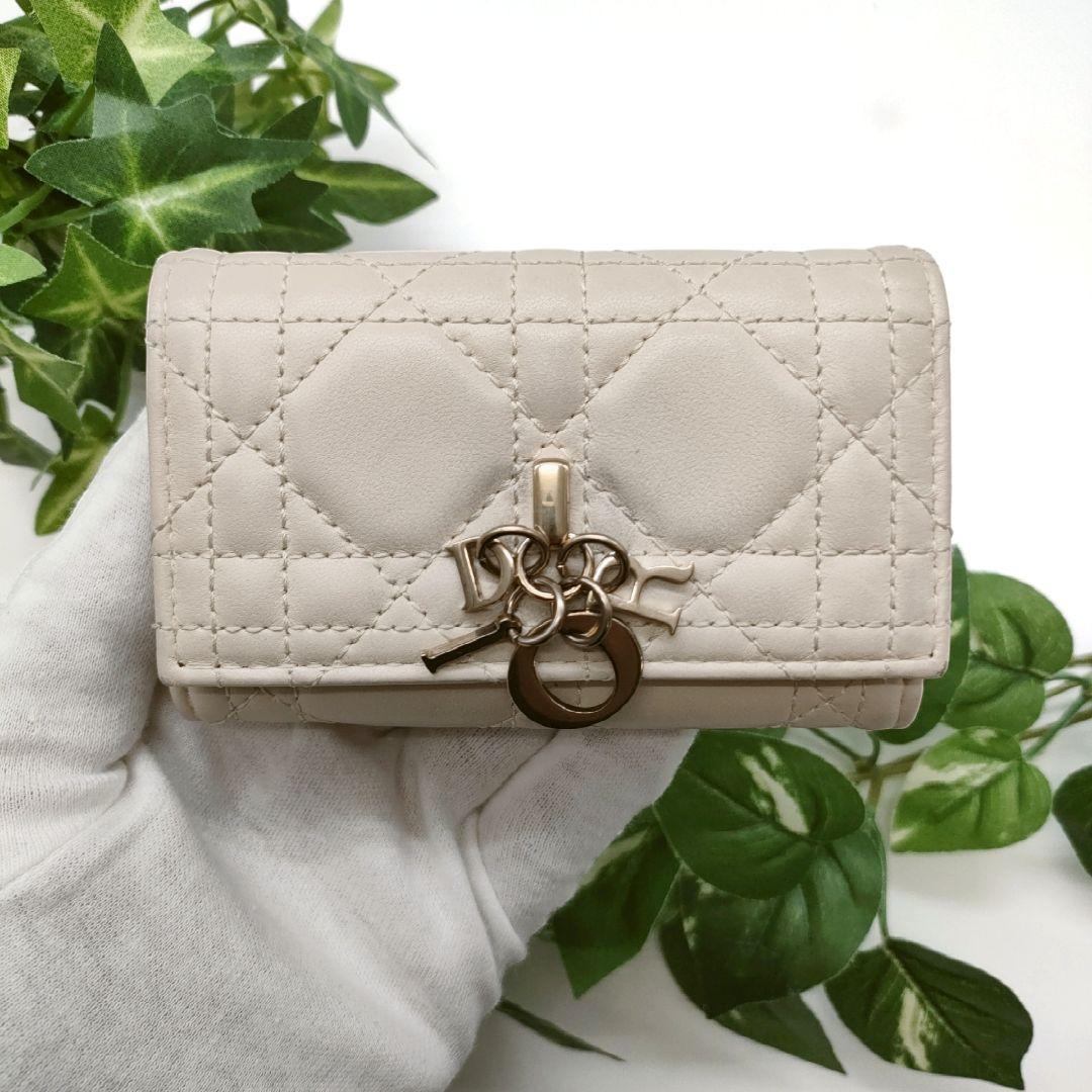 ディオール　キーケース　キーリング　カナージュ　アイボリー　ディオールチャーム