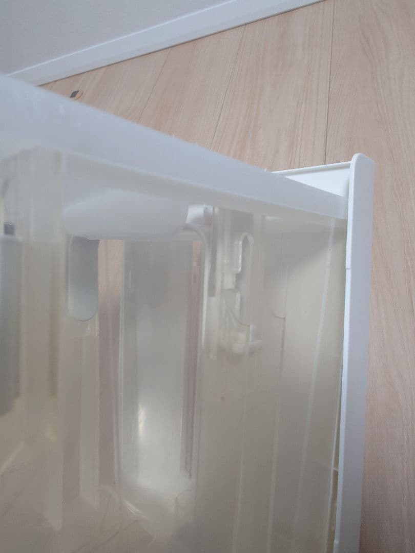 シャープ 除湿機 　CV-J180 ホワイト 中古品訳あり