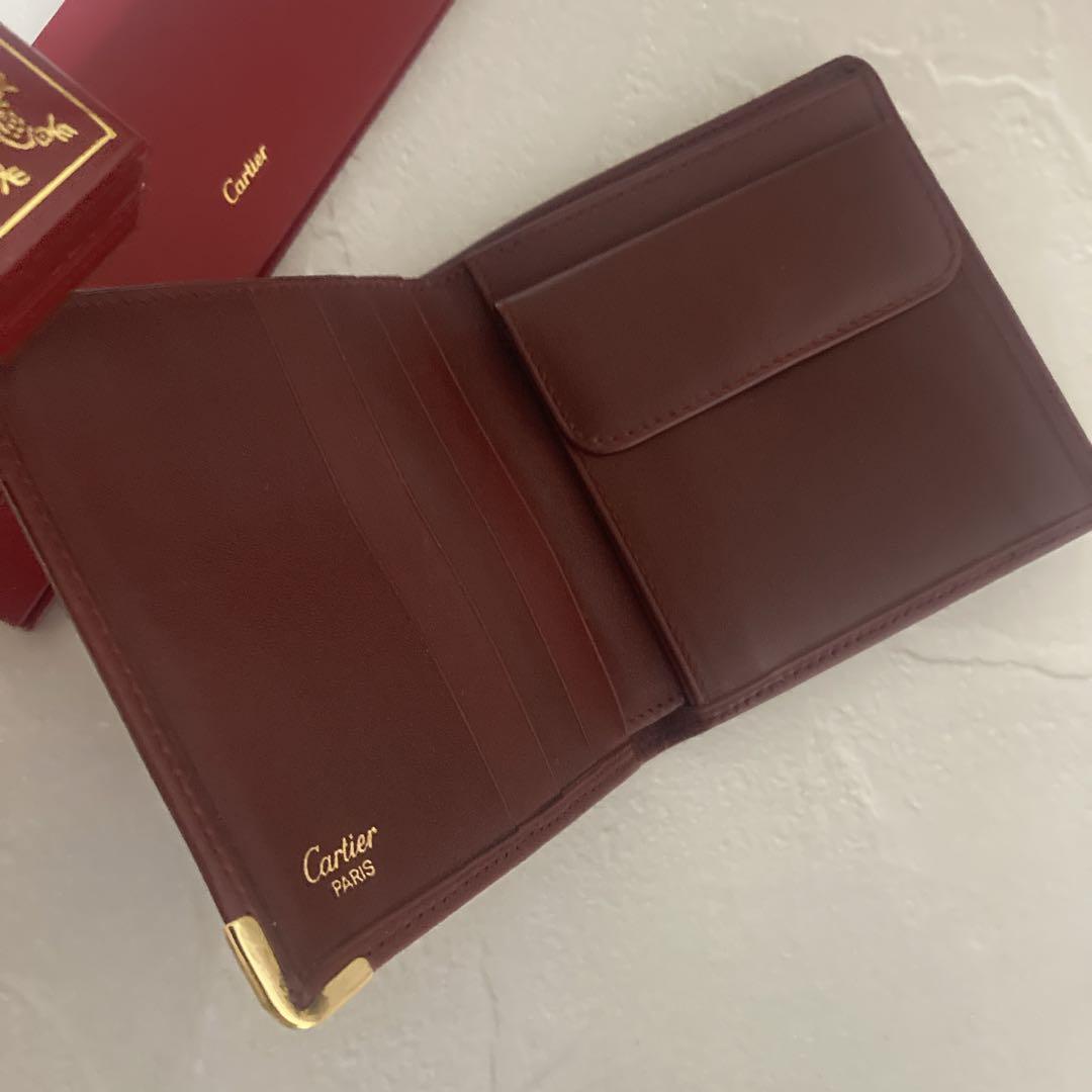 【未使用】カルティエCartierコンパクトウォレット　ミニ財布　折り財布