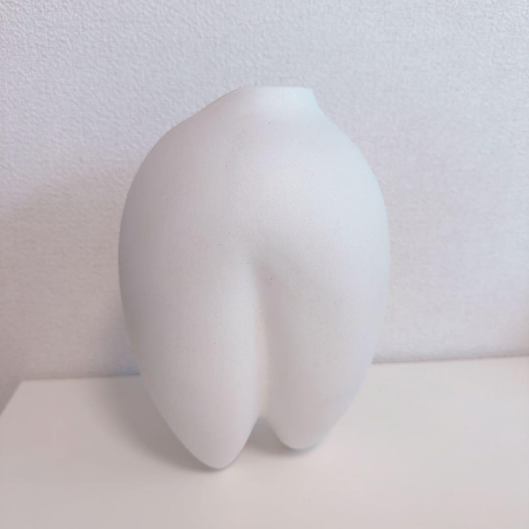 101  花瓶 narrow Ø14cm BoneWhite