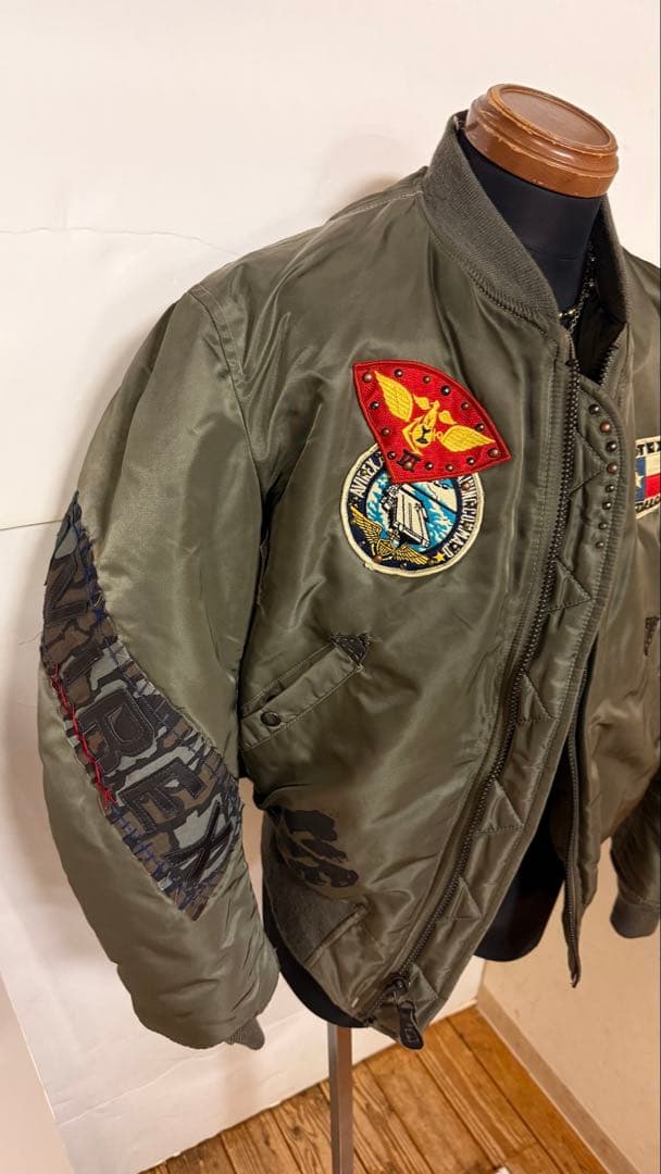 世界50着限定　avirex methodリメイク　MA-1 サイズM