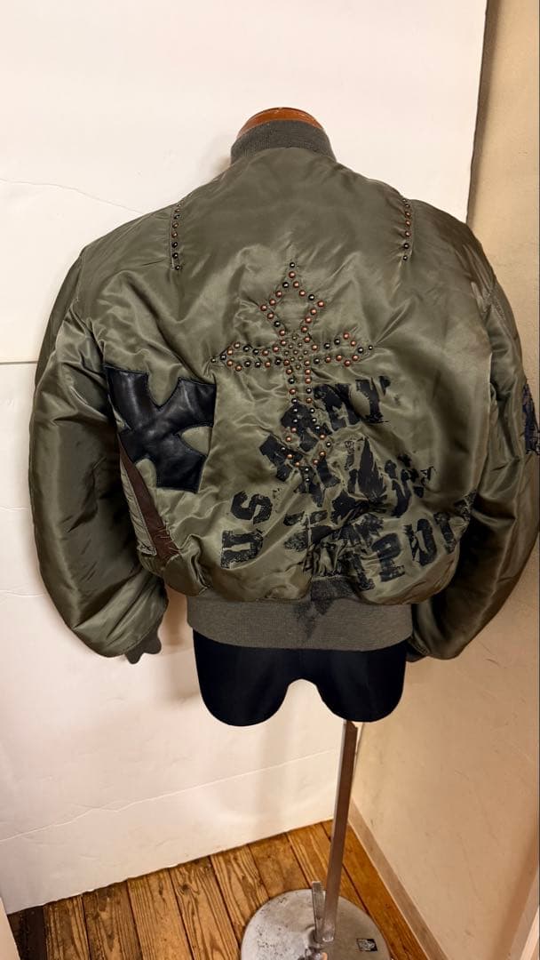 世界50着限定　avirex methodリメイク　MA-1 サイズM