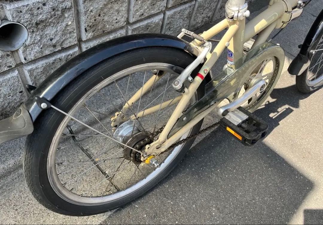 [引き取り限定] DAHON Boardwalk i5