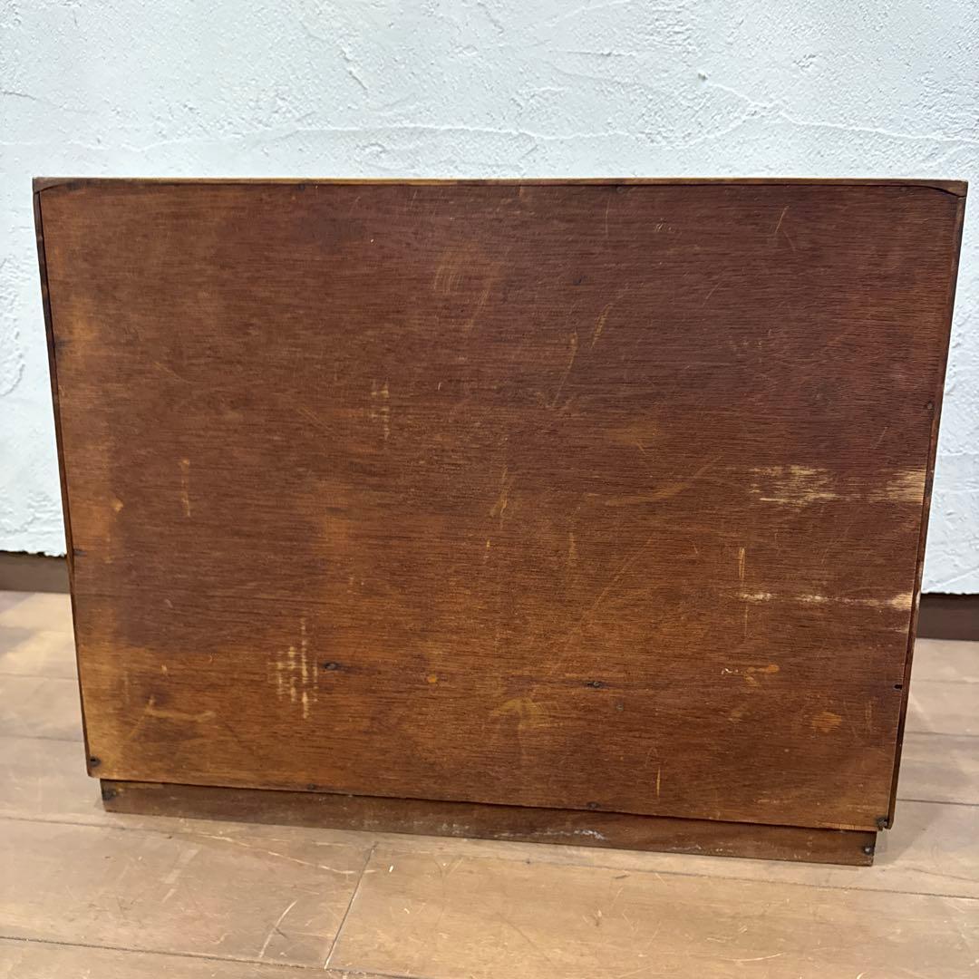 【ぴよ】 引き戸棚 キャビネット モールガラス　レトロ