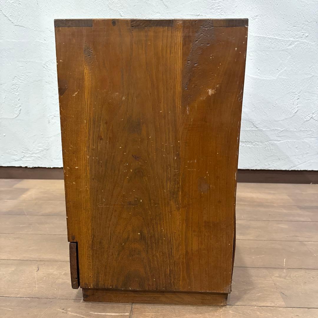 【ぴよ】 引き戸棚 キャビネット モールガラス　レトロ