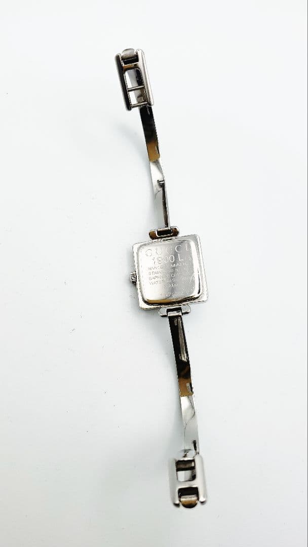 ア*キ様 【稼働品】 グッチ　GUCCI 1900L