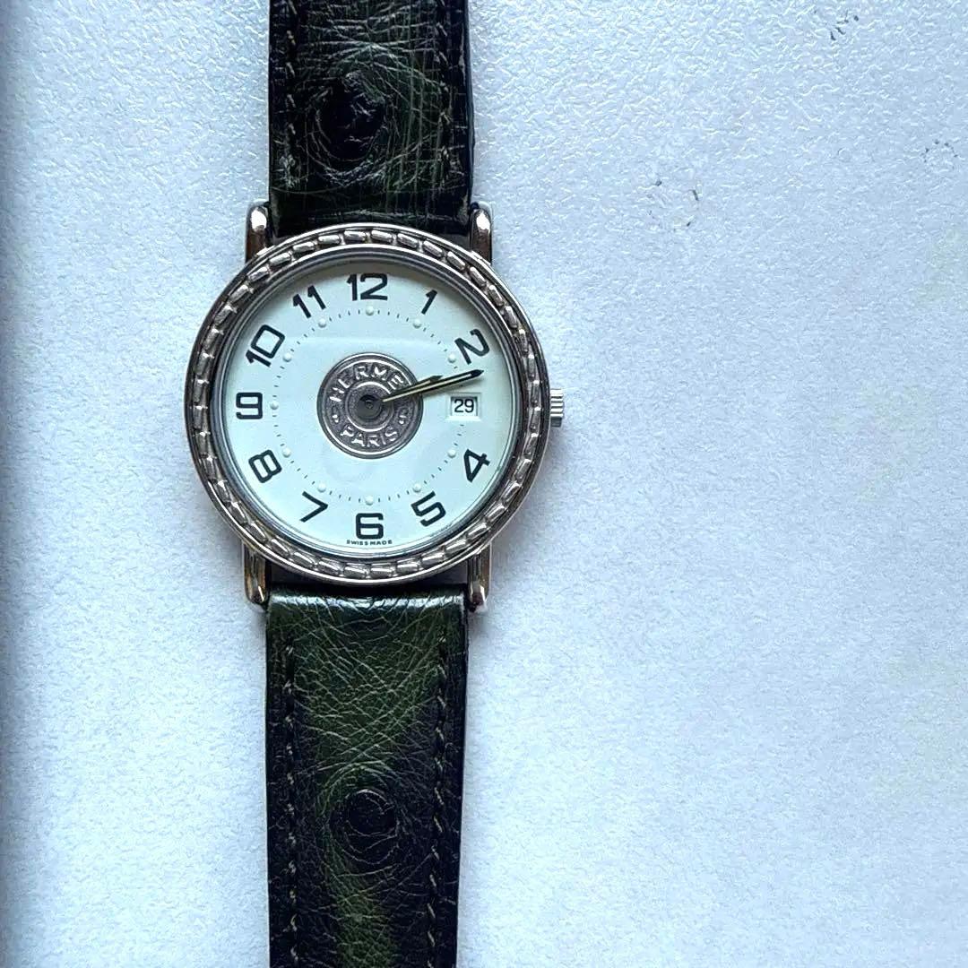 希少【未使用にちかい】エルメスセリエ 腕時計 オーストリッチ　革ベルト　稼働品