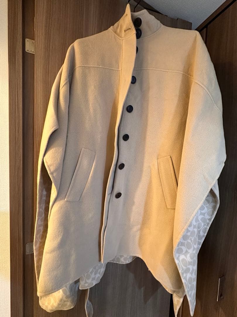 COACH ケープ　ポンチョ　ベルト付き　ノーカラー　コート　ベージュ