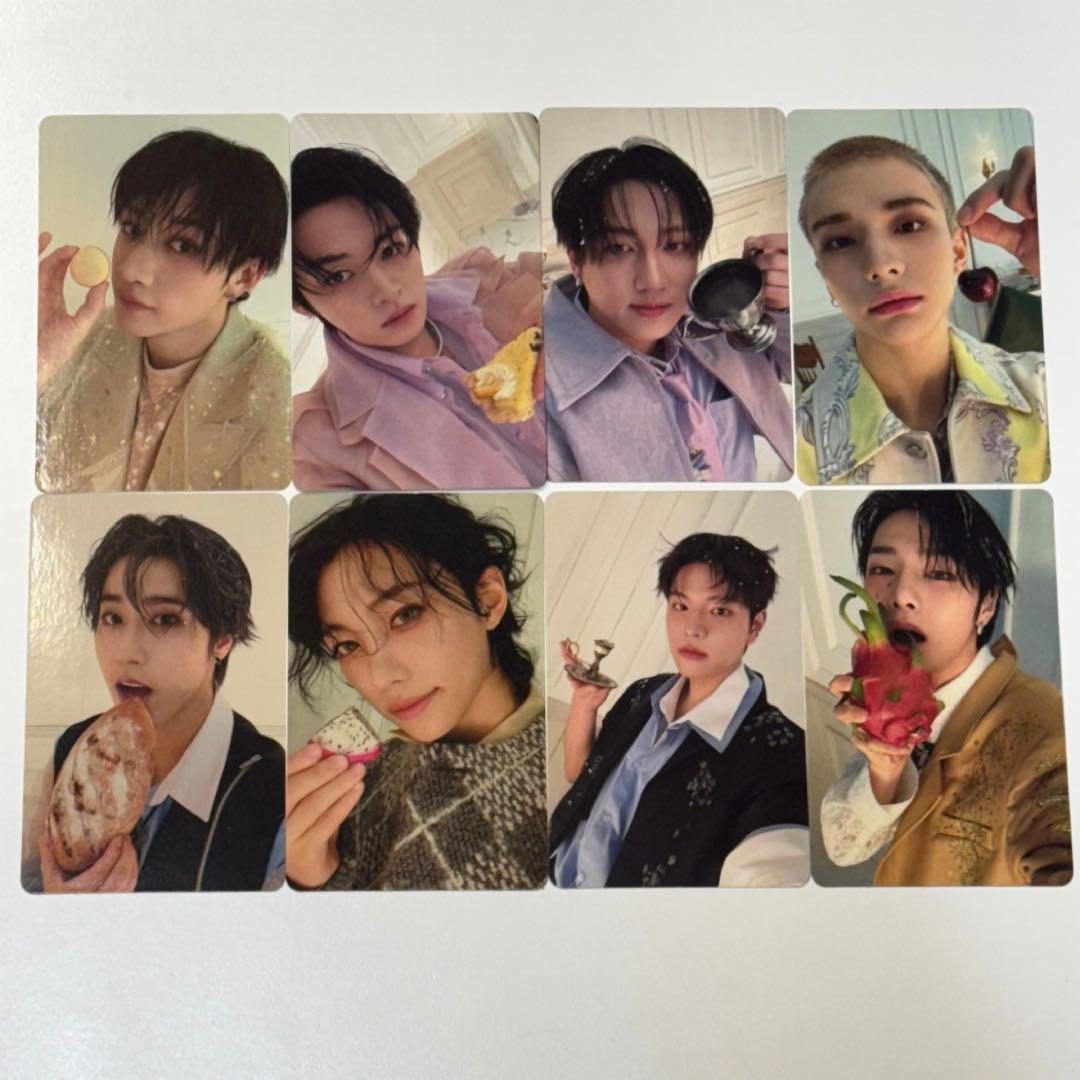 スキズ STRAY KIDS HOLLOW 期間生産限定盤 トレカ 8種コンプ