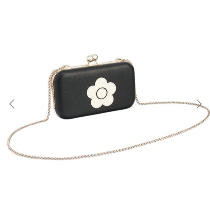 新品　マリークワント　デイジーハードがま口ショルダー　ブラック　ネイビー　2個