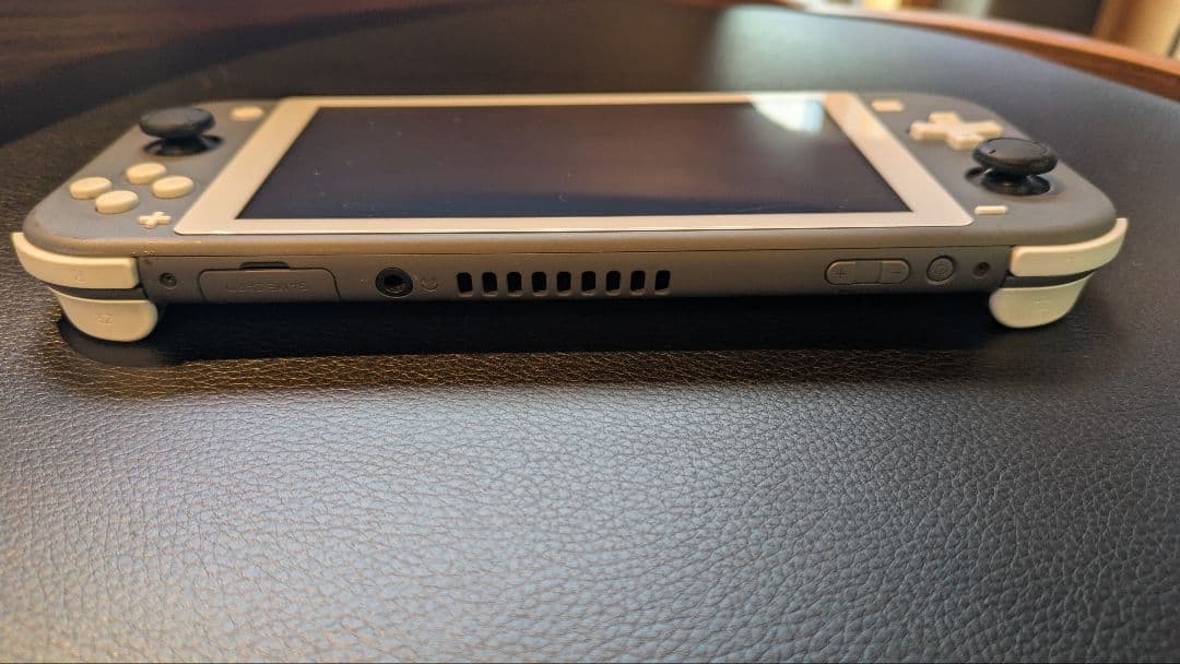 Nintendo Switch Lite ニンテンドースイッチライト本体