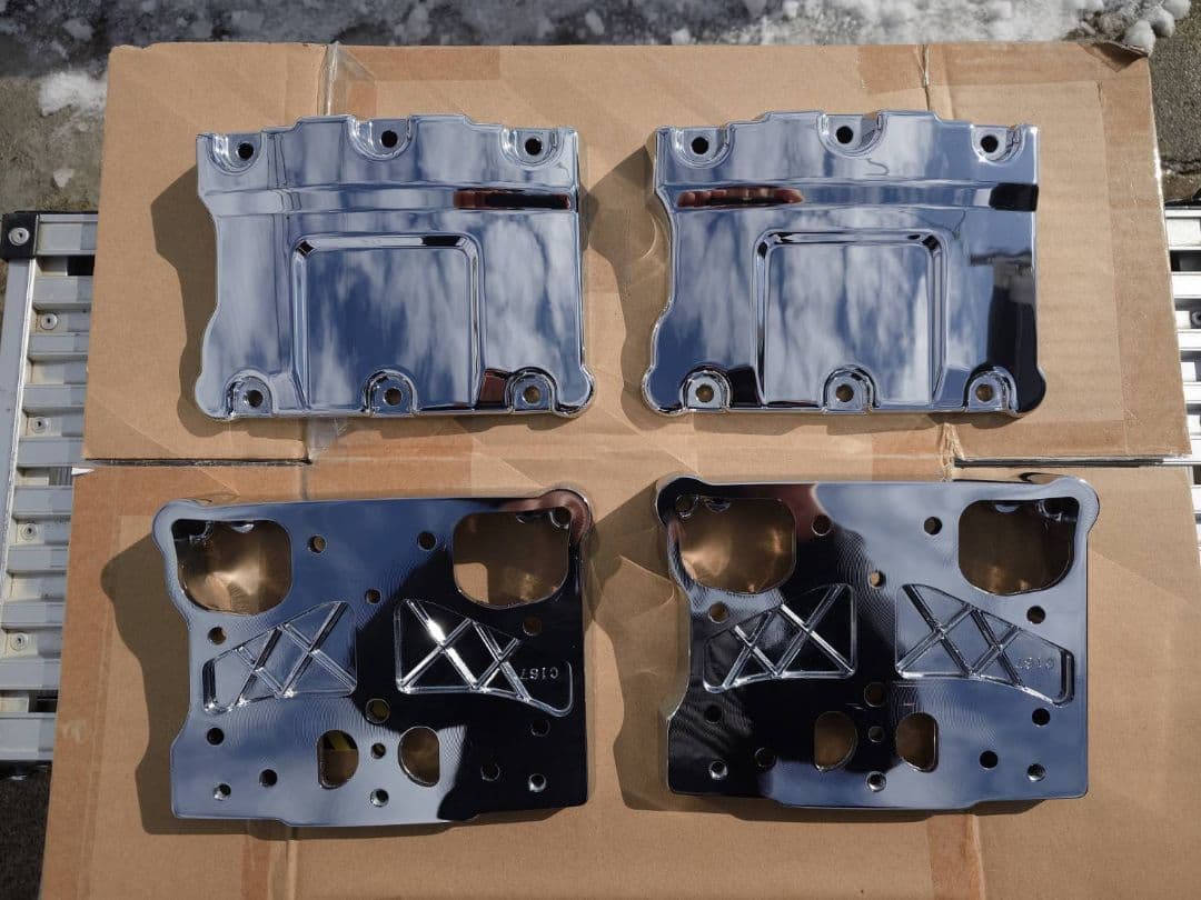 ハーレー純正ロッカーカバー