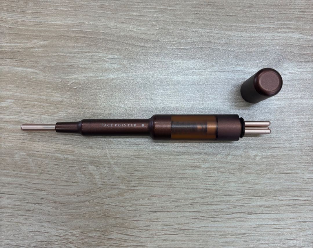 美品　公式　COREFIT フェイスポインター2　ディープレッド