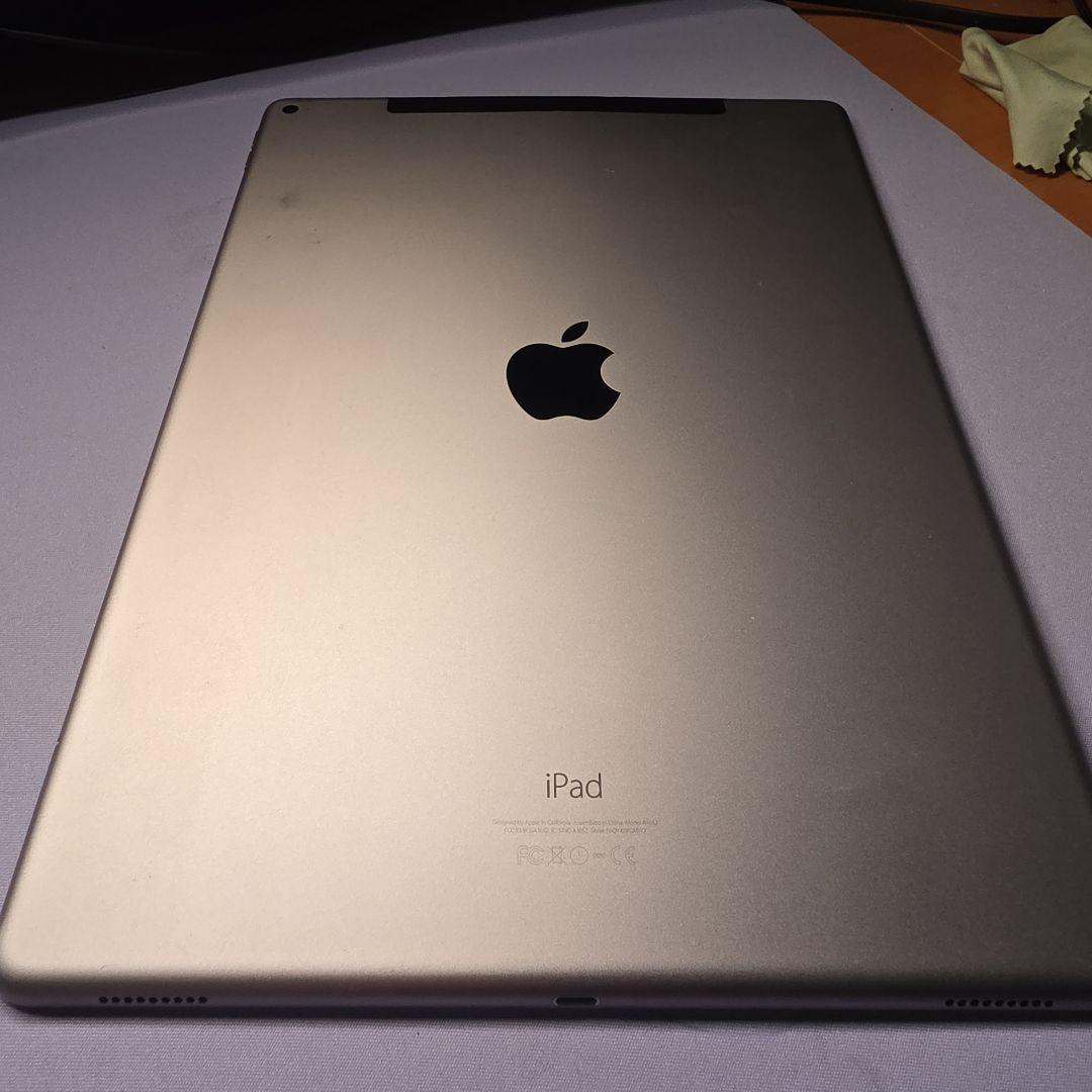 た*ぬ様 iPad Pro 12.9 第1世代 + 純正キーボード