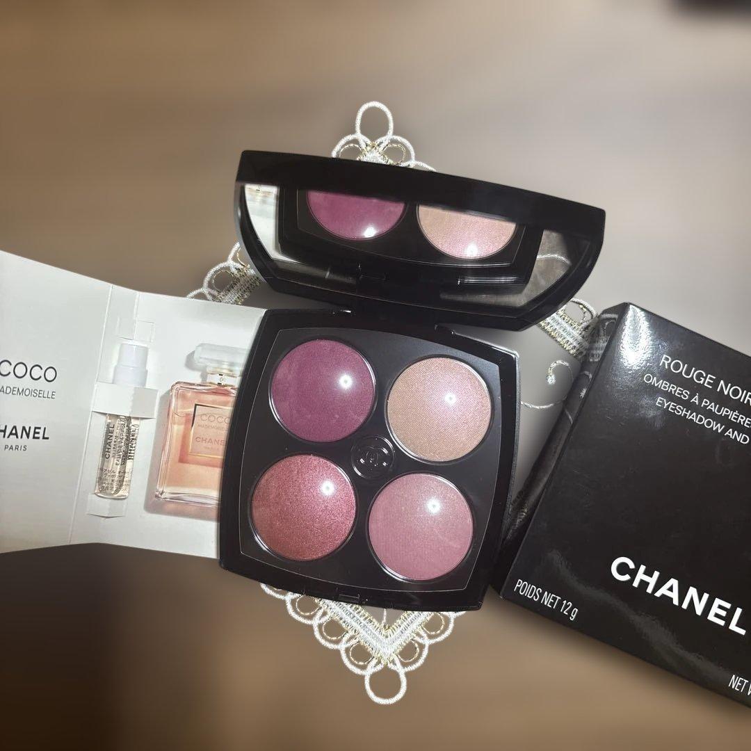 シャネル ルージュヌワール コンフィダンス アイシャドウパレット