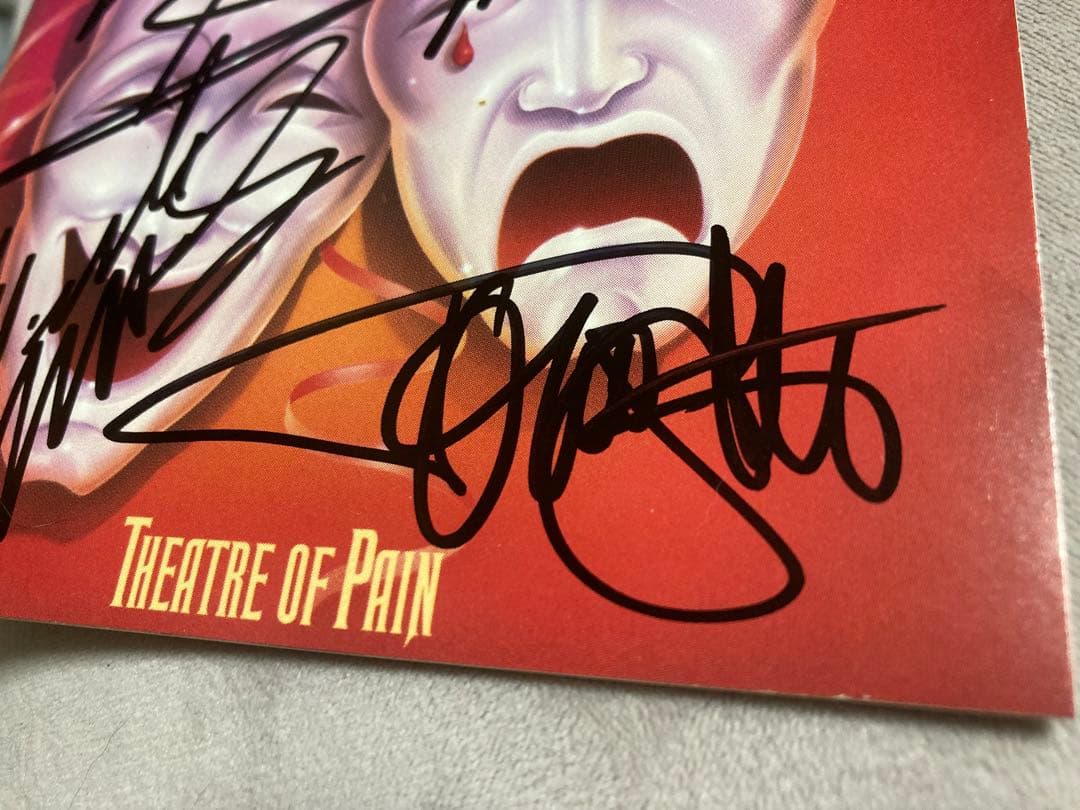 レアMötley Crüe サインCD モトリー クルー　motley crue