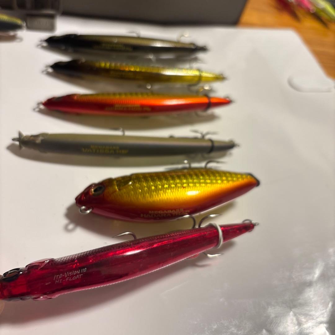 G*G様 メガバスルアーセット　カゲロウ　ゲンマ　バティッサ　ハダラトラップ　ワ