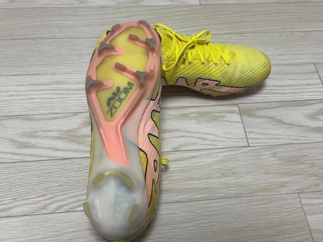 ナイキ マーキュリアル ヴェイパー 15 エリート FG 左26.5右27