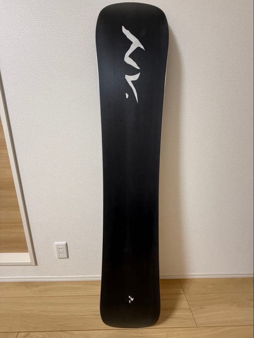 NOVEMBER LIVER TOUR 153cm 23-24 スノーボード