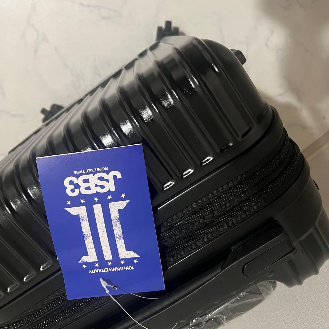 【三代目J SOUL BROTHERS】キャリーケース ØMI 登坂広臣 スーツ