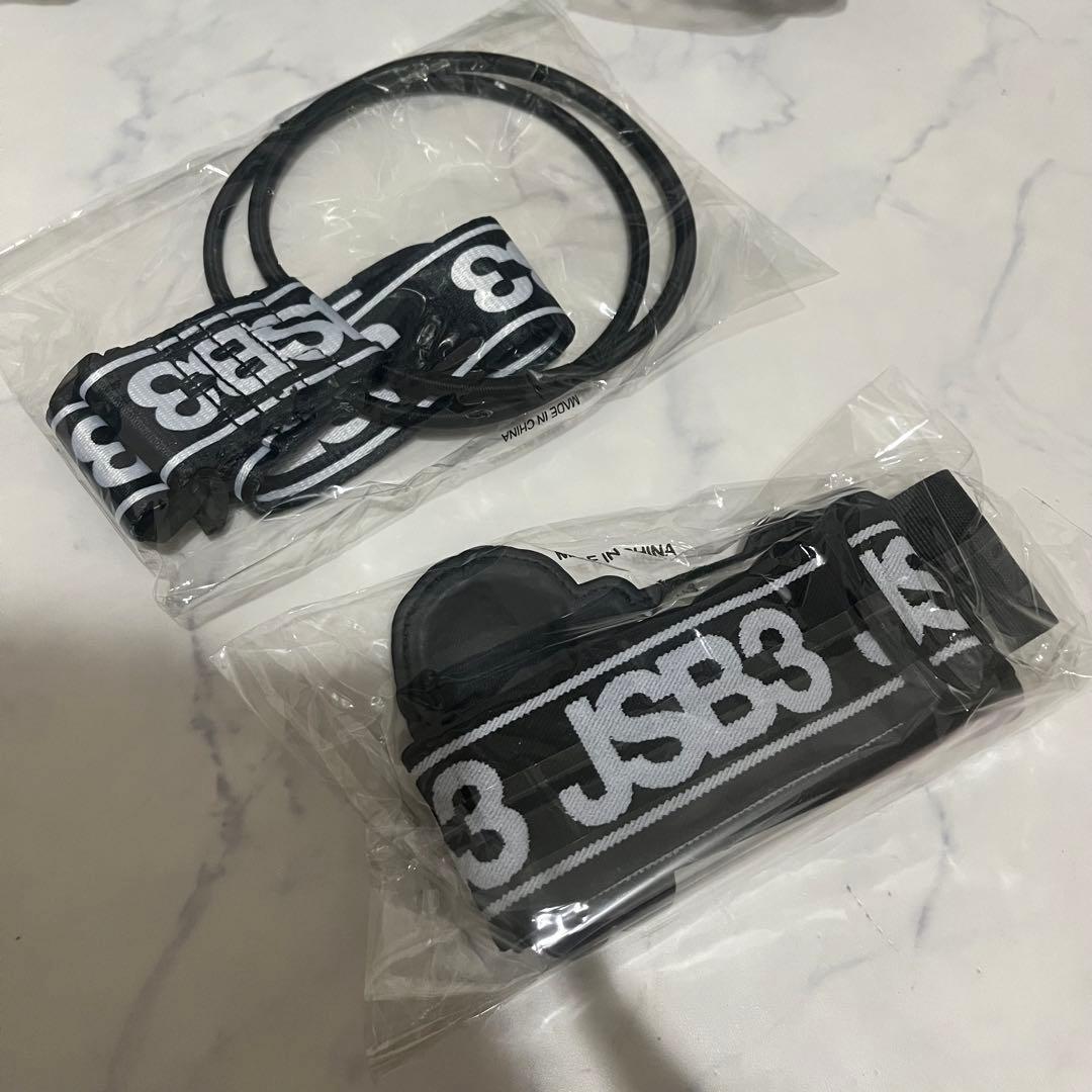 【三代目J SOUL BROTHERS】キャリーケース ØMI 登坂広臣 スーツ