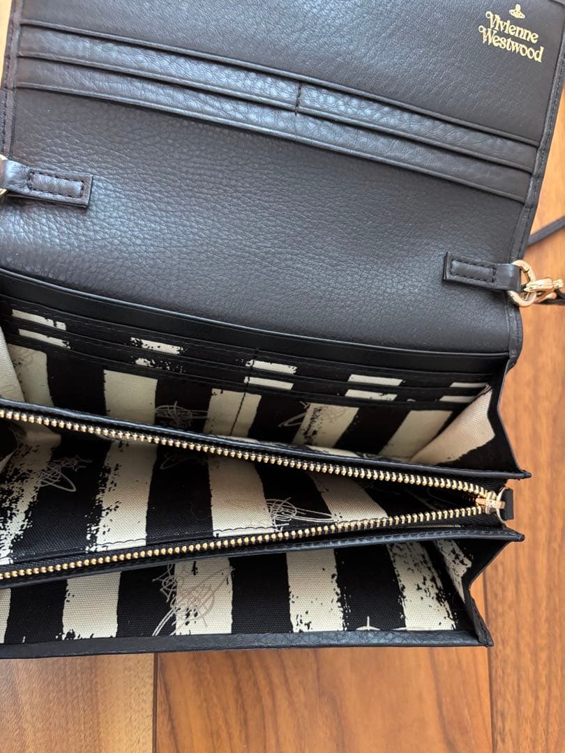 Vivienne Westwood ブラック　長財布　ストラップ付き