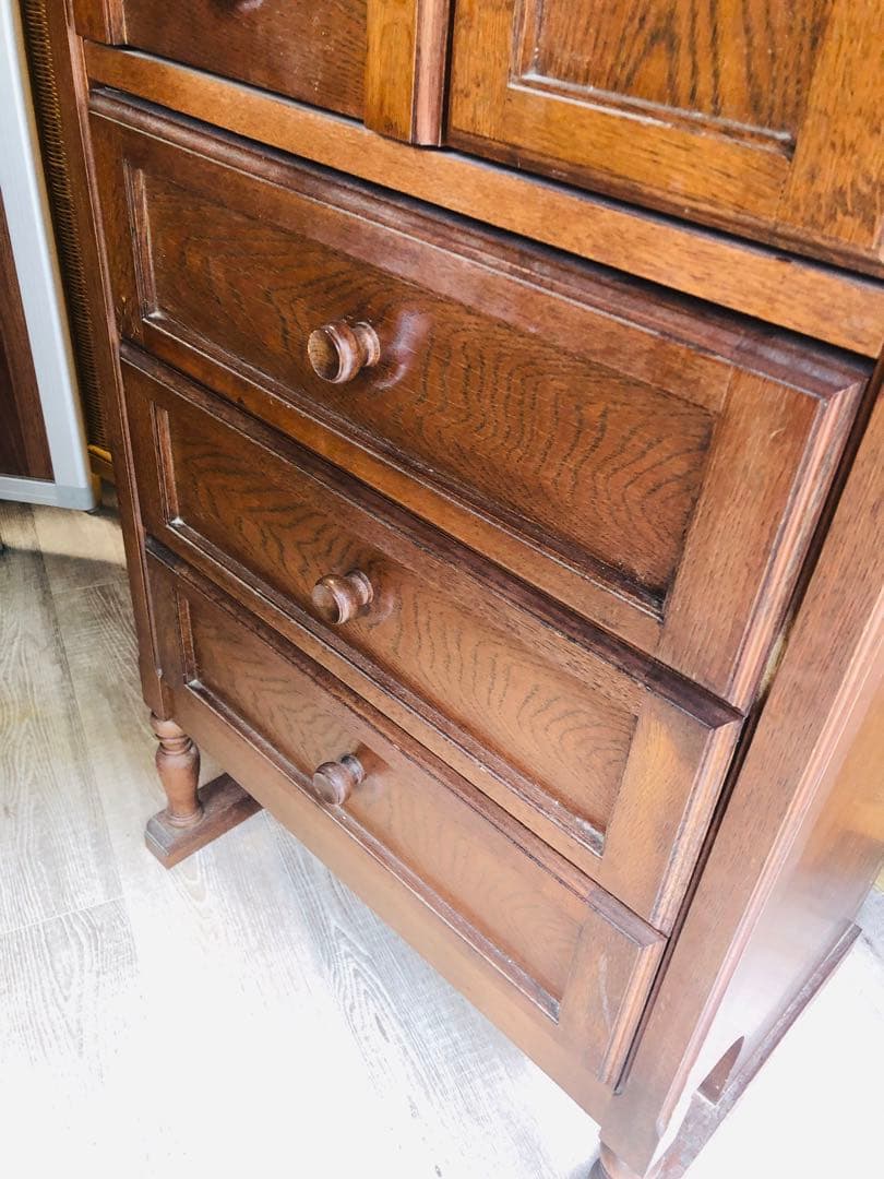 木製クラシックタンス キャビネット　サイドボード　ガラス天板 6引き出し