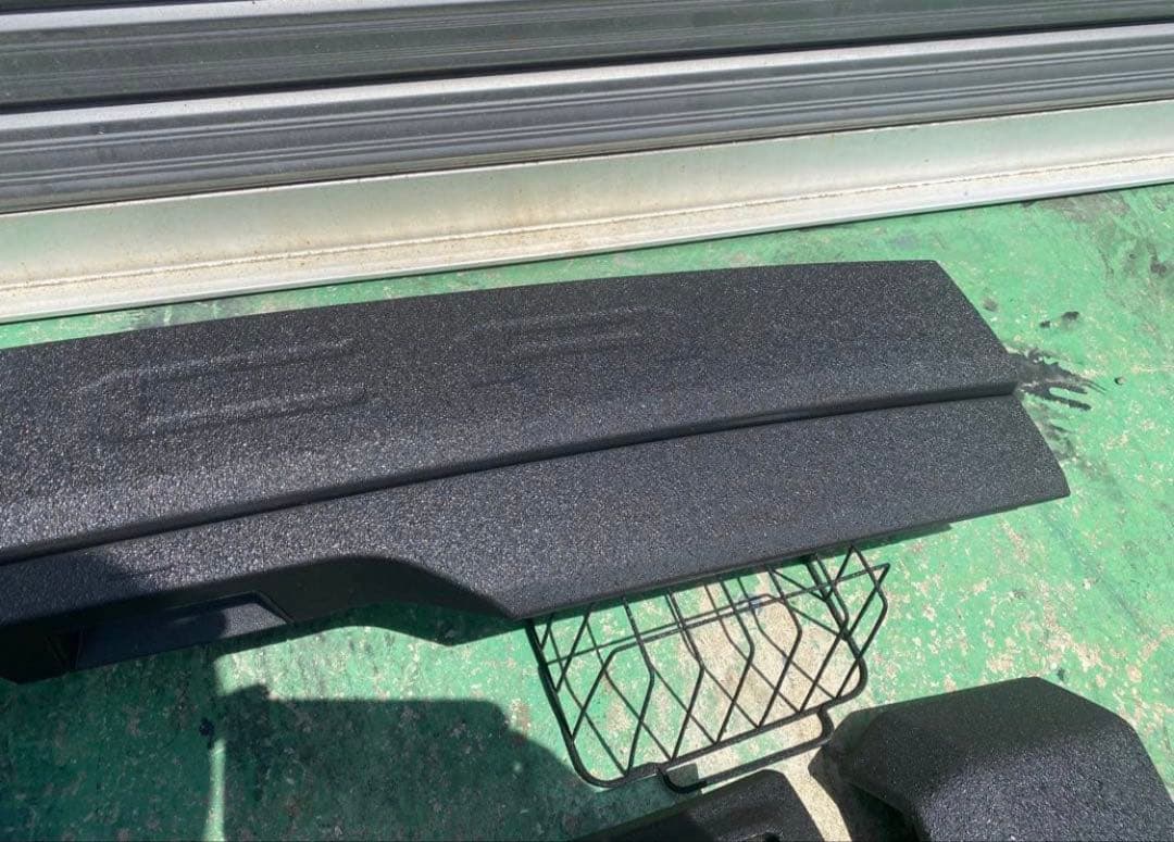 デリカミニ　ラプターライナー　グリル　カスタム