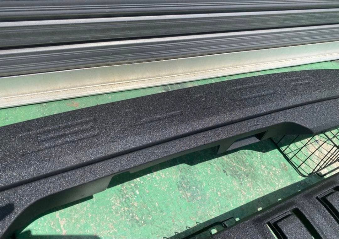 デリカミニ　ラプターライナー　グリル　カスタム