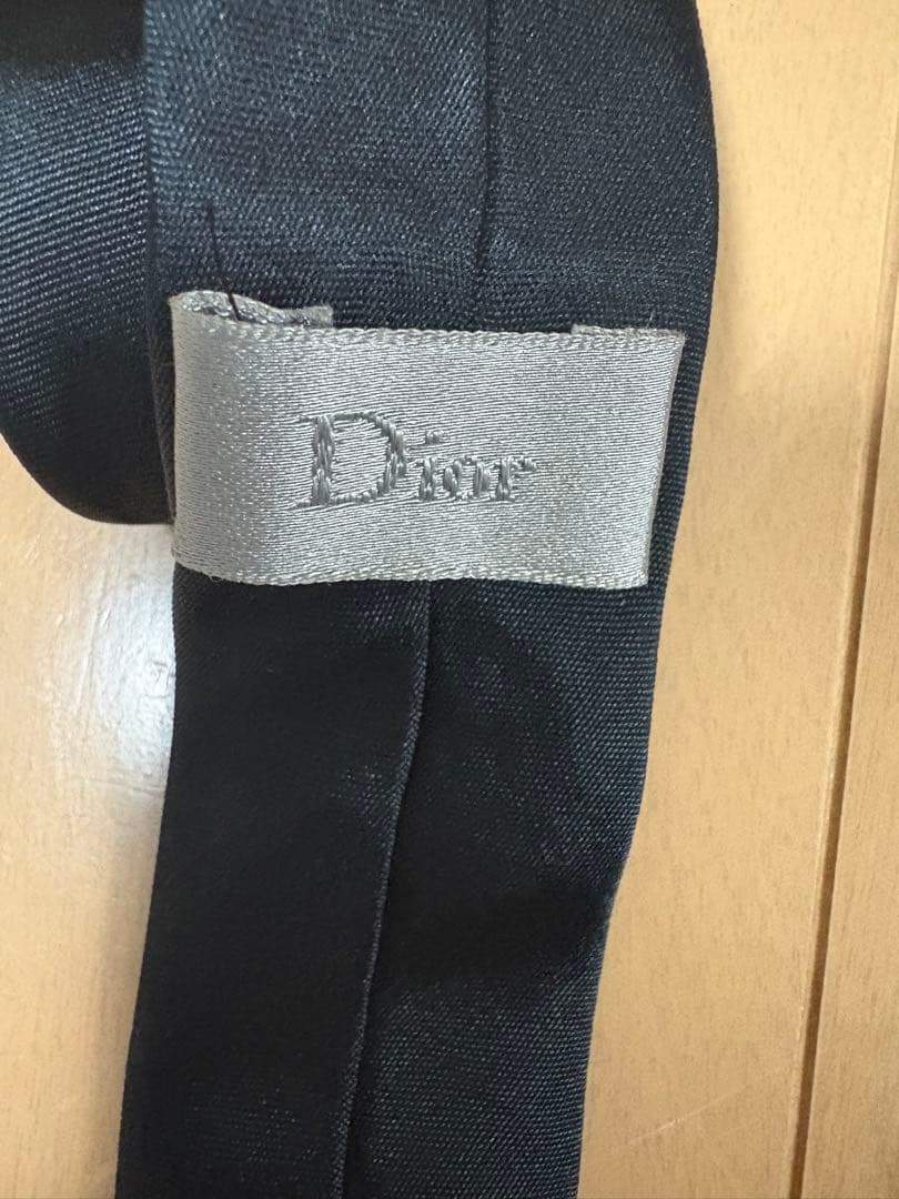 ディオールオム　bee 刺繍　ナロータイ