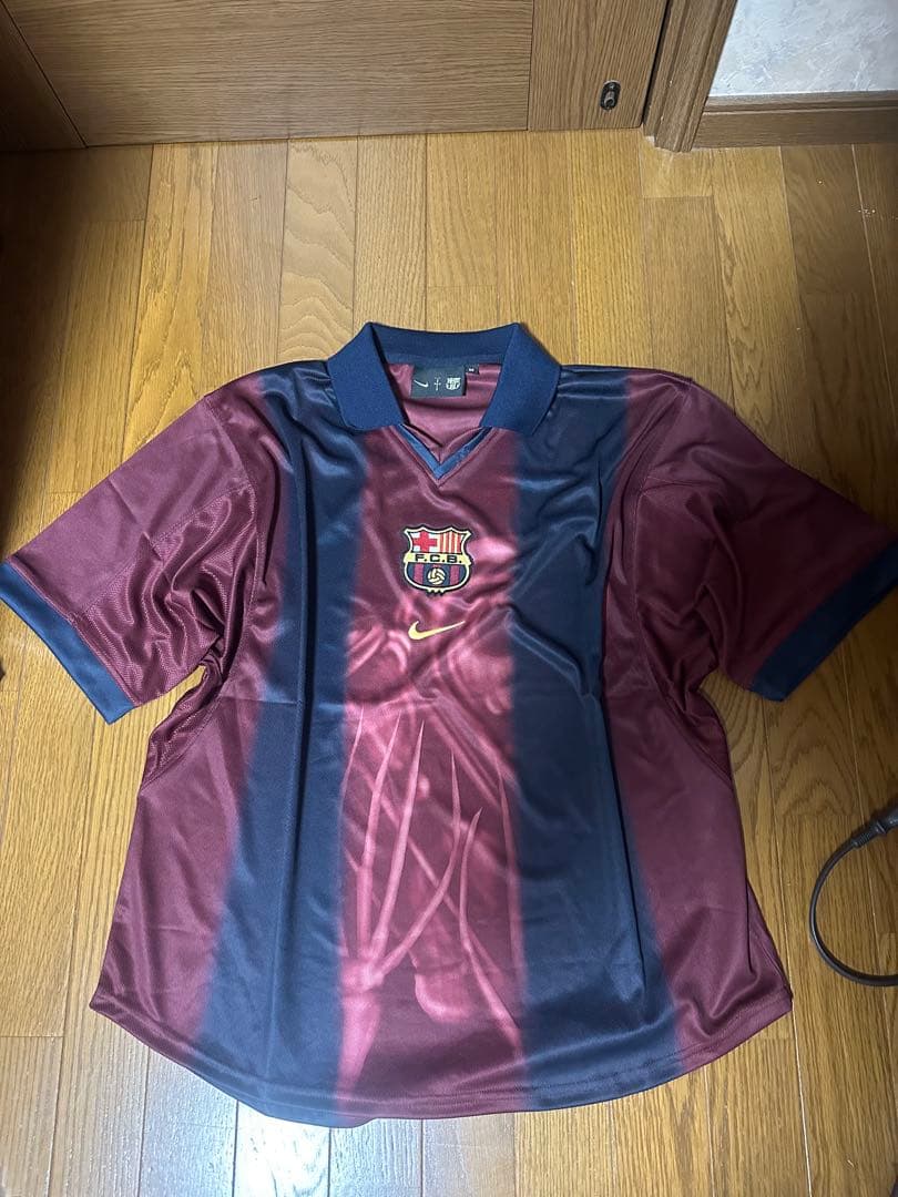 トップス TRAVIS SCOTT/FC BARCELONA RETRO JERSEY M