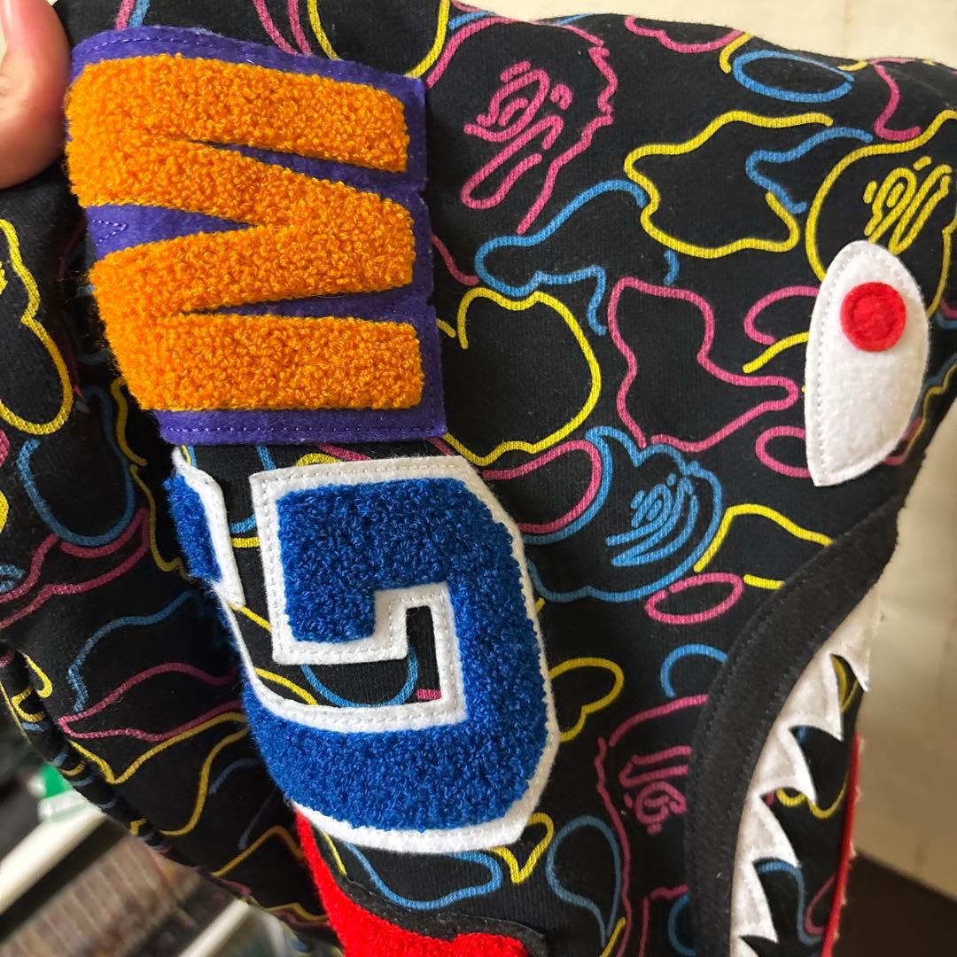 A Bathing Ape グラフィックジャージ